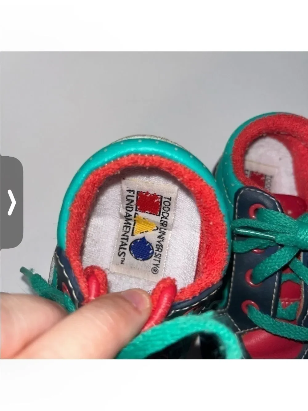 Green Navy Red Lace-Up Kids Sneakers Color Block Toddler Boys size 5 Vintage